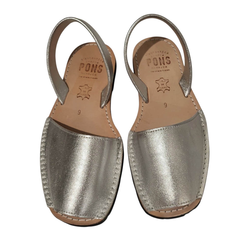 PONS Silver Leather Slingback Sandals Women’s Size 9 NWOT